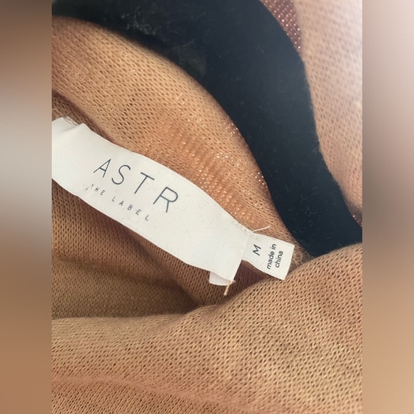 NWT ASTR the label bodycon cutout dress nude basic long sleeve cocktail - Picture 3 of 12